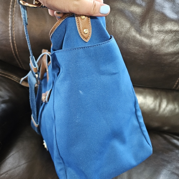 Coach Sawyer Signature Purse Handbag - Picture 9 of 14